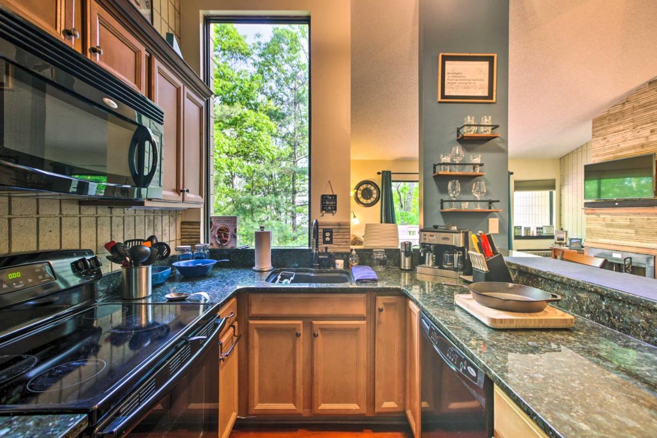 Cozy Wintergreen Resort Condo Walk To Ski Lifts! Lyndhurst Exterior foto